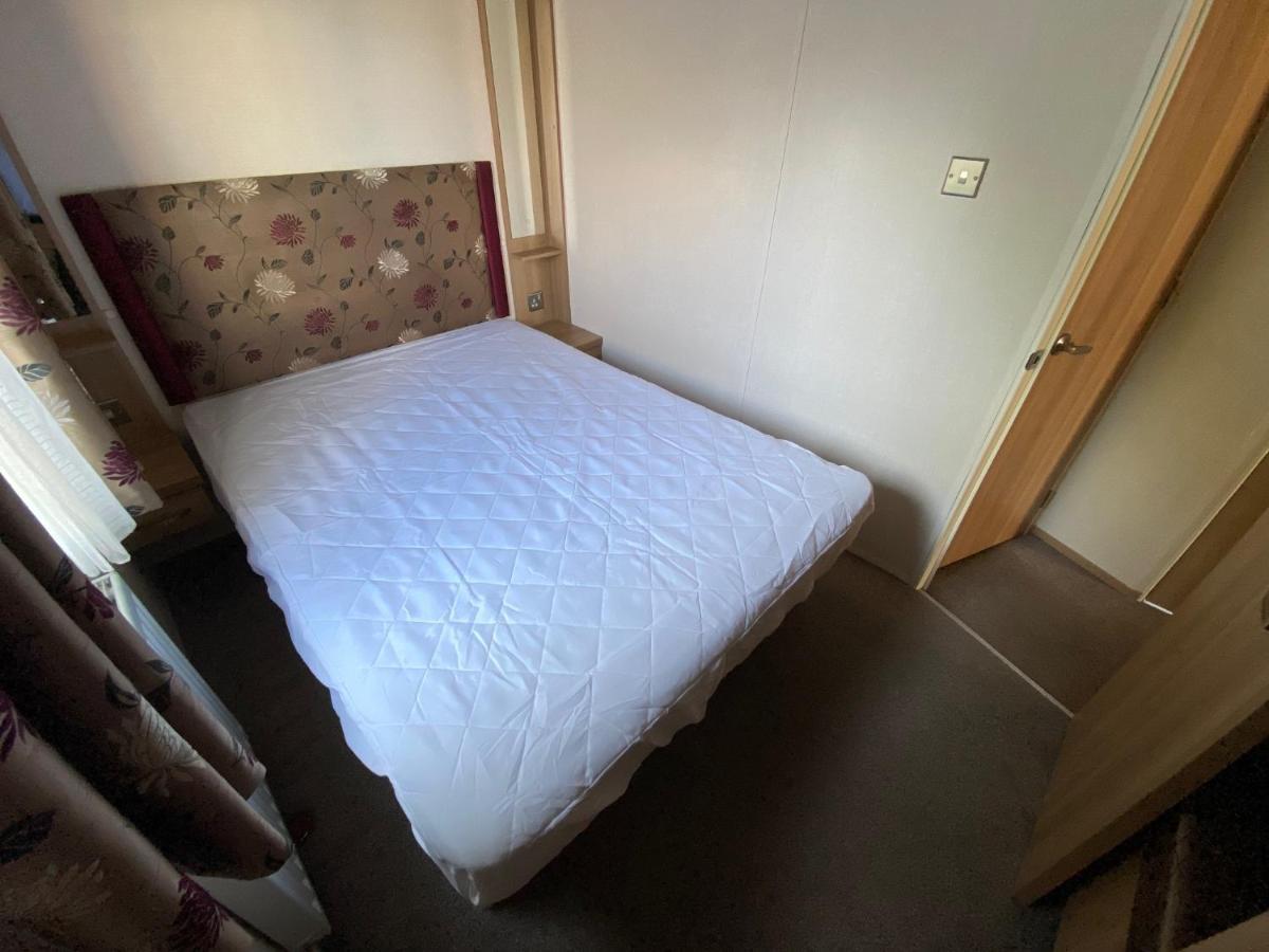 8 Berth Caravan Skegness Golden Palm Resort Chapel Saint Leonards Exteriör bild