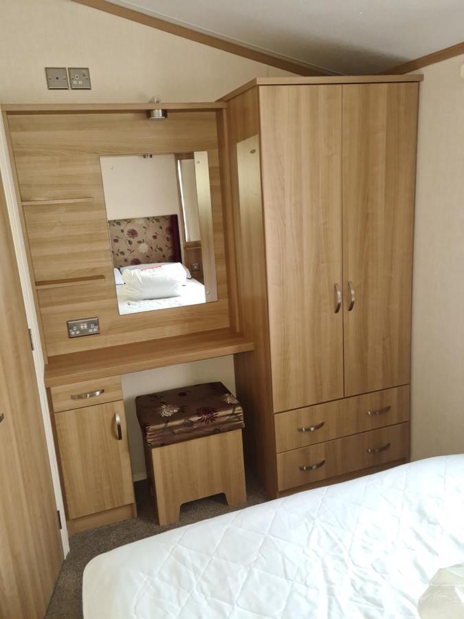 8 Berth Caravan Skegness Golden Palm Resort Chapel Saint Leonards Exteriör bild
